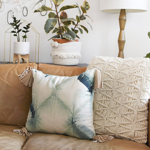 Earth toned Tie Dye Pillows