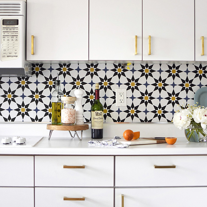 Removable Wallpaper Backsplash