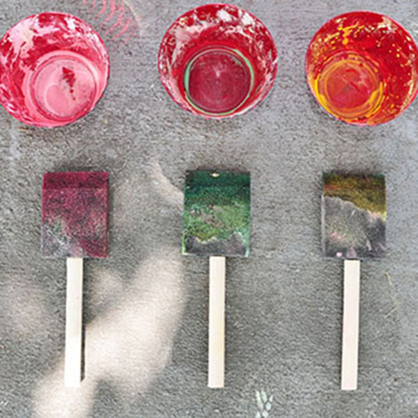 How to make Homemade Sidewalk Chalk Paint