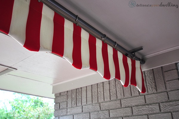 Be inspired by this Adorable Midwest Front Patio Open House! delineateyourdwelling.com #Midwestfrontpatio