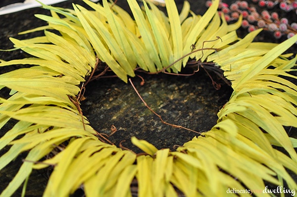 holiday wreath layering leaves