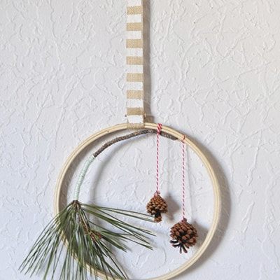 Holiday Evergreen Hoop, Delineateyourdwelling.com