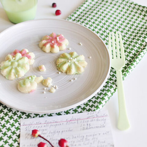 Spritz Cookies Christmas Traditions, Delineate Your Dwelling #christmascookies