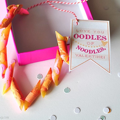 Noodles Vday Printable pink necklace, Delineateyourdwelling.com