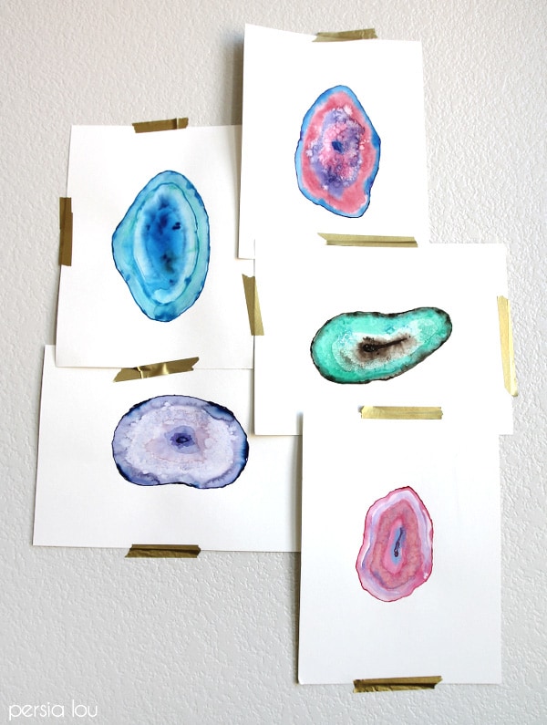 How to Paint a Watercolor Agate Slice tutorial! Make your own art. Persia Lou for @Delineateyourdwelling