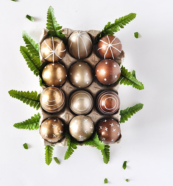 DIY Metallic Easter Eggs