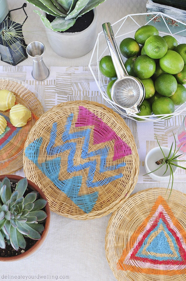 Easy to paint, Bohemian DIY Charger Plates - Perfect for summer entertaining, too! Delineate Your Dwelling