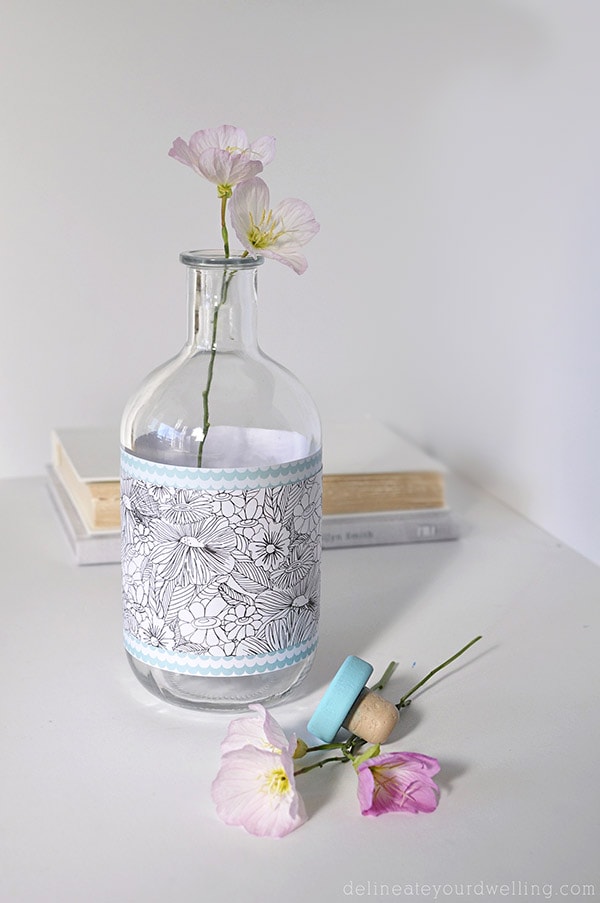 Simple Patterned Glass Vase