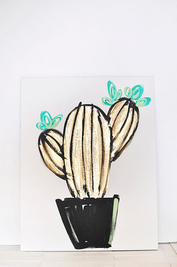 See easy step by step instructions to create inexpensive wall art. Tips on how to draw or paint a simple Succulent or cactus in just a few simple steps! You can become your very own artist! Delineate Your Dwelling #drawasucculent #paintasucculent #drawacactus #paintacactus