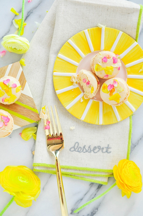 Edible Flower Macarons, Feature Friday