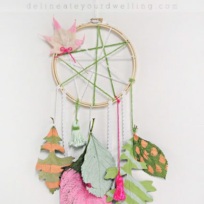 Easy Fall craft, DIY Leaf Dream Catcher - Delineate Your Dwelling