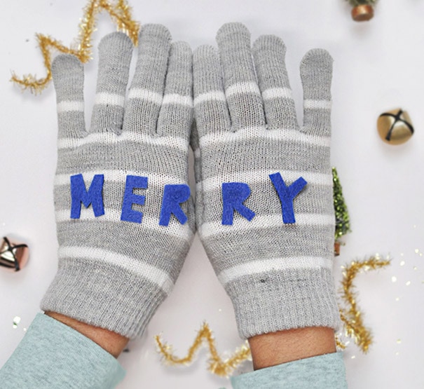 MERRY Felt Mittens