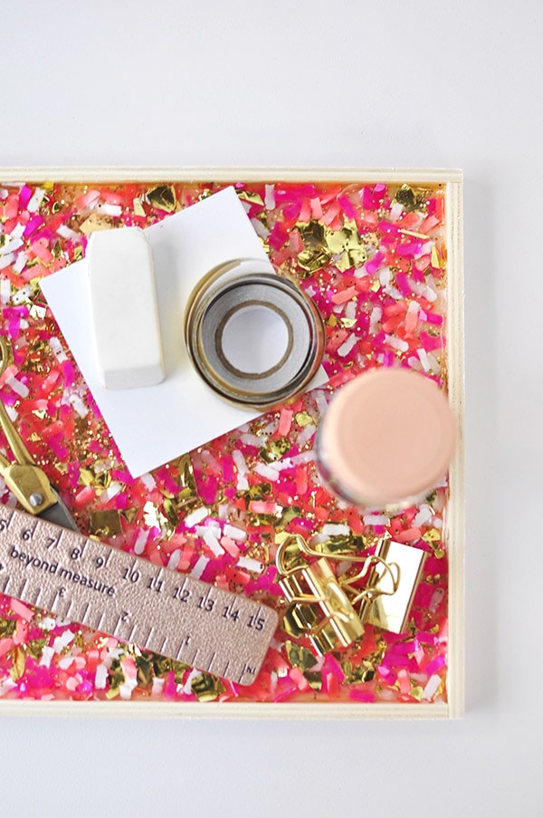 Simple steps for making a colorful DIY Confetti Tray!  Delineate Your Dwelling #confettibox