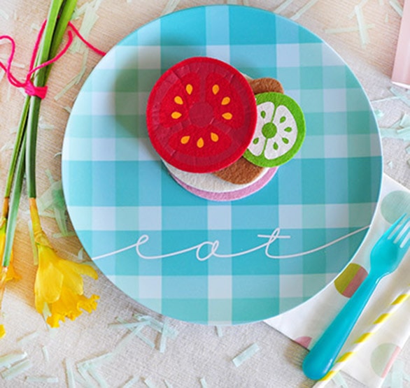 Spring Picnic Plates