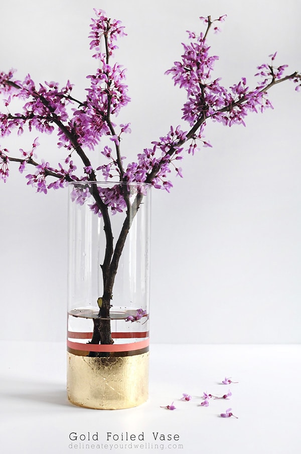 How to create a minimalist DIY Gold Foil Vase, Delineate Your Dwelling