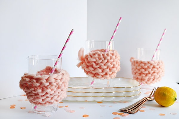 How to create gorgeous Knit Glassware + Mug Covers, Delineate Your Dwelling