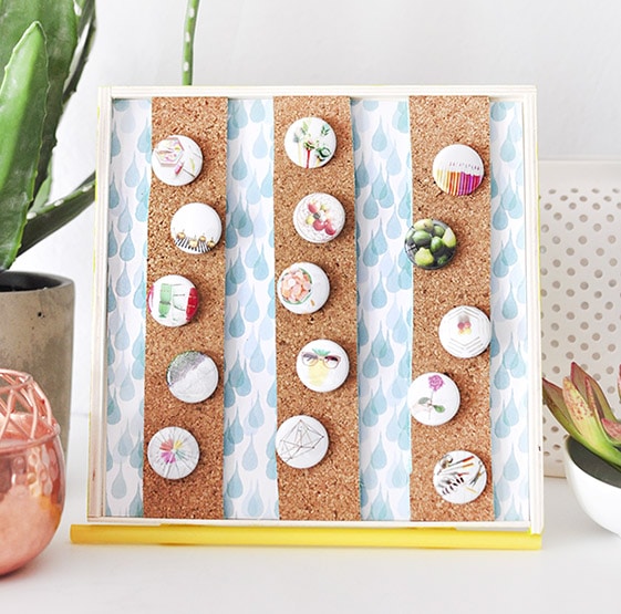 1b DIY Button Display Holder