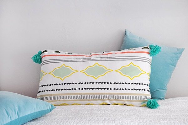 Sew Tassel Pillow