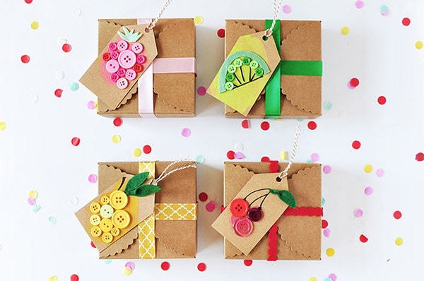 diy-gift-tag-button-fruit