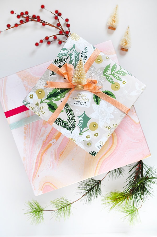 Bringing the Color with Gift Wrap this holiday! Delineate Your Dwelling