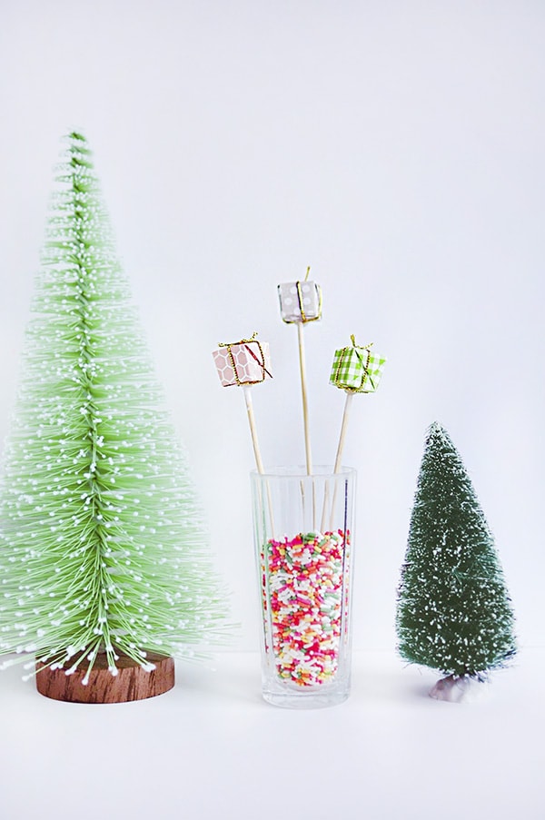 DIY Holiday Drink Stirs, Delineate Your Dwelling