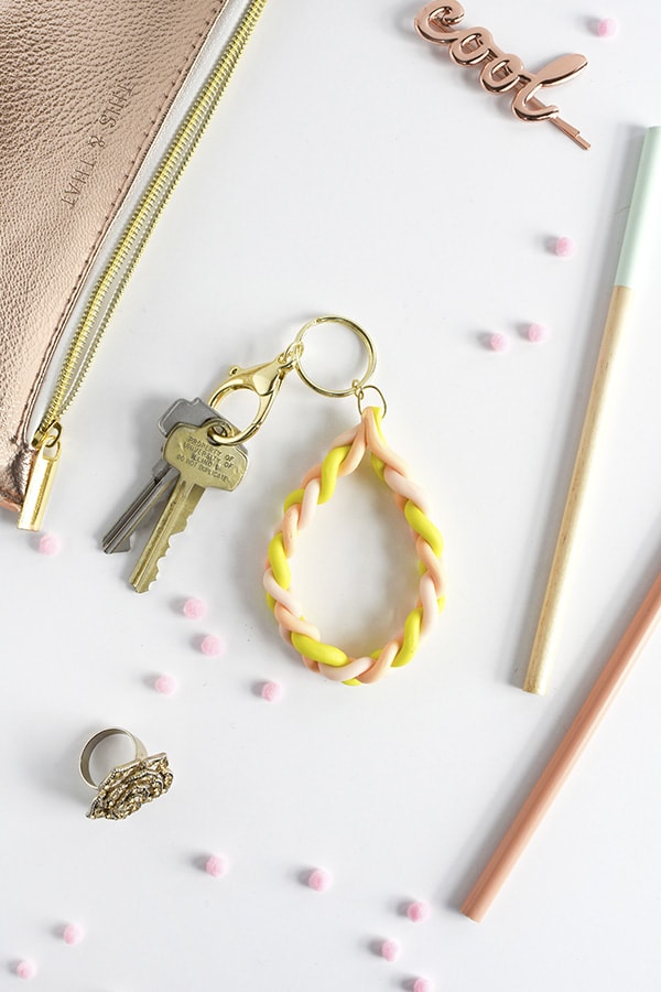 Create a simple DIY Clay Braided Keychain, Delineate Your Dwelling