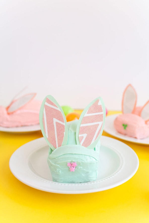diy-easter-bunny-cake