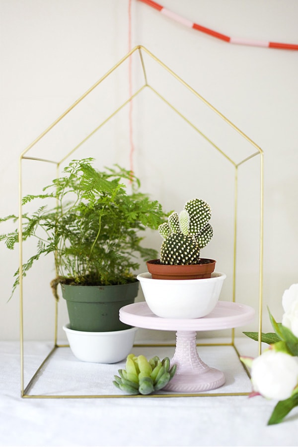 How to create the perfect Spring Tablescape using plants! @Delineateyourdwelling