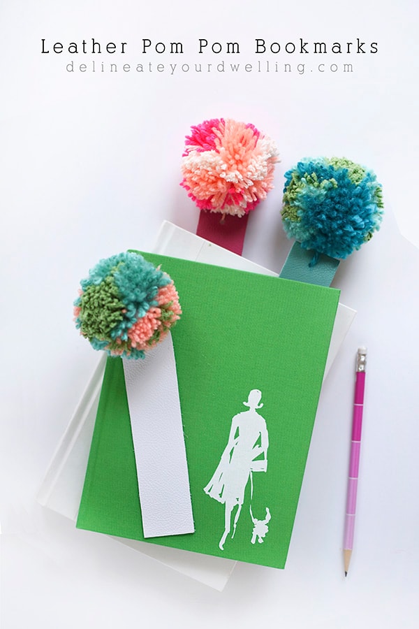 Pom Pom bookmark