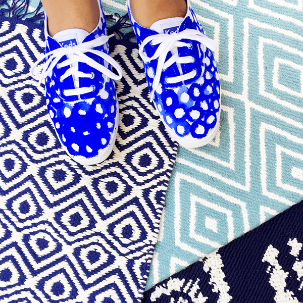 blue carpets_shoes