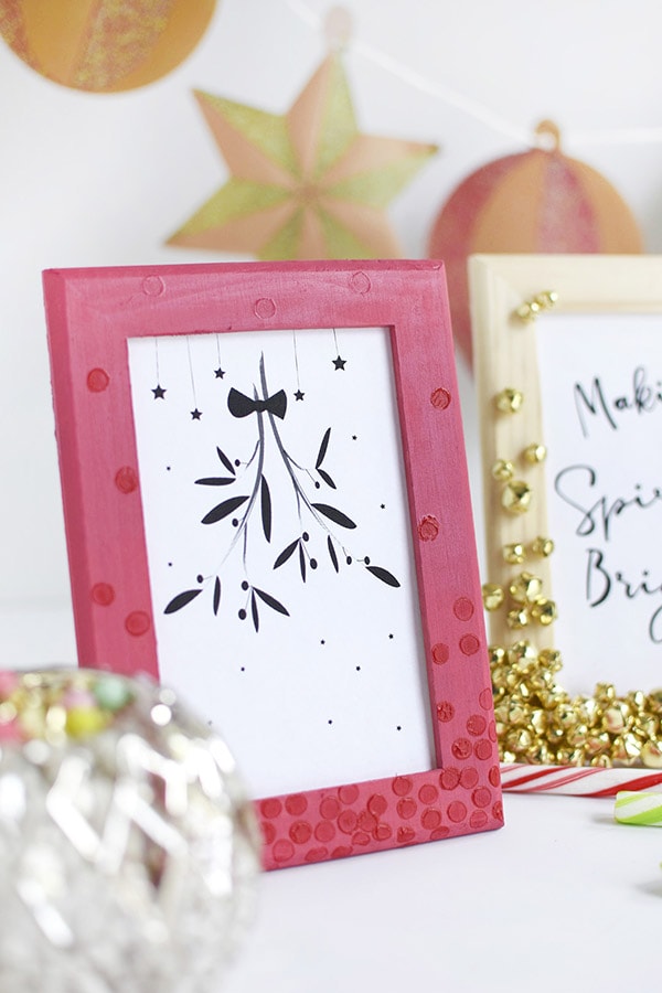 Fun to craft Holiday Jingle Bell Frames, Delineate Your Dwelling