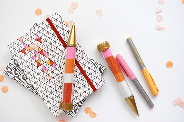 Fun to make and craft - Sand Art Pens! Delineate Your Dwelling