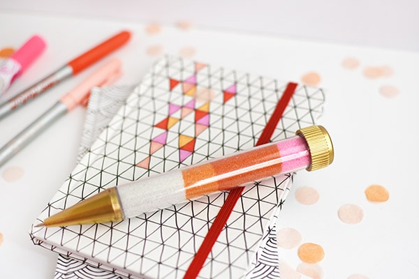 Fun to make and craft - Sand Art Pens! Delineate Your Dwelling