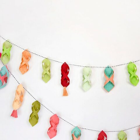 Simple to make DIY Felt Garland, Delineate Your Dwelling