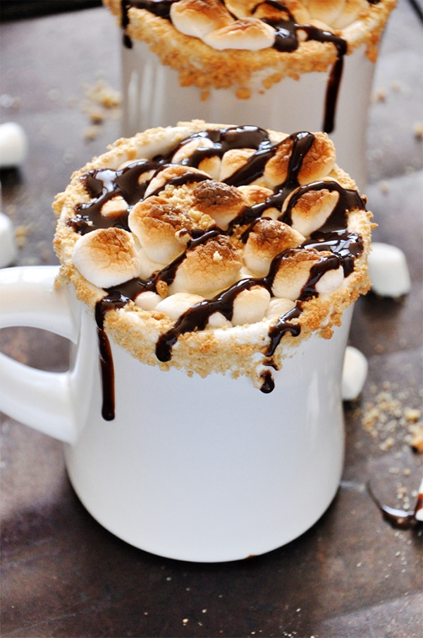 Smores-Hot-Chocolate-minimalistbaker.com_1