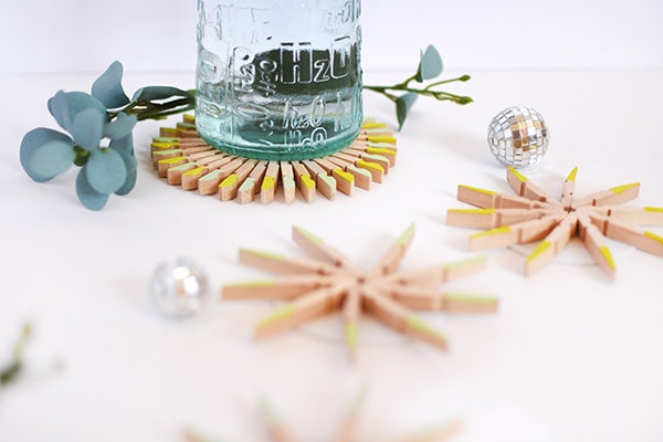 Easy to make DIY Clothespin Drink Coasters, Delineate Your Dwelling