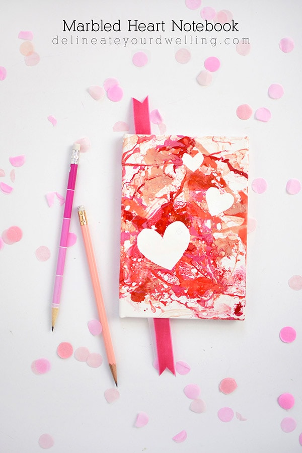 Easy and fun to craft DIY Marbled Heart Notebook! Delineate Your Dwelling