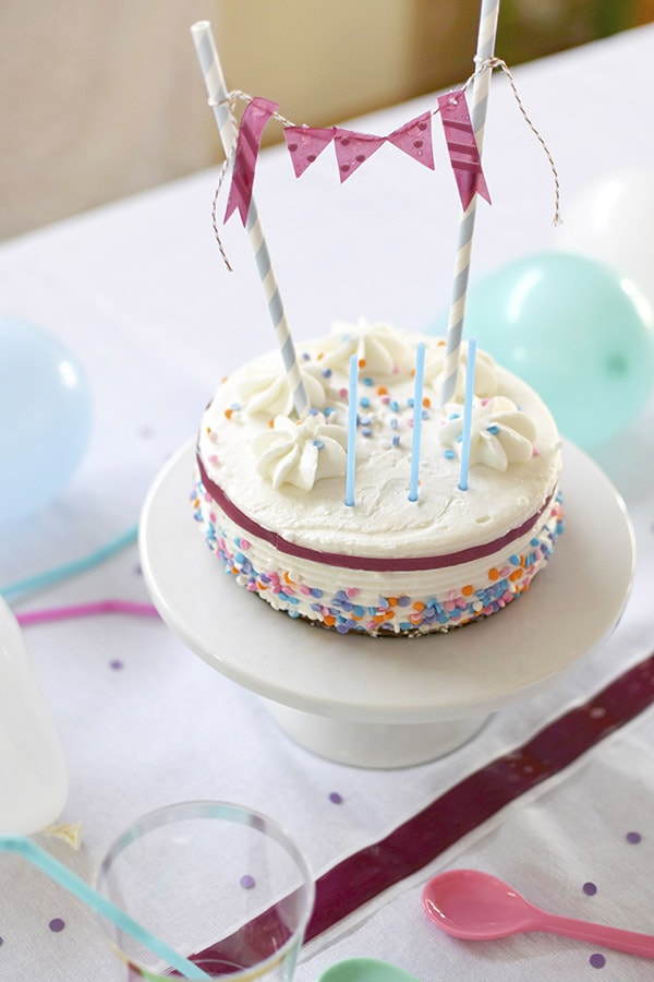 How to create a Fruit Rolls Cake Pennant Banner for your next birthday party, Delineate Your Dwelling