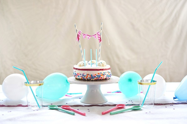 How to create a Fruit Rolls Cake Pennant Banner for your next birthday party, Delineate Your Dwelling