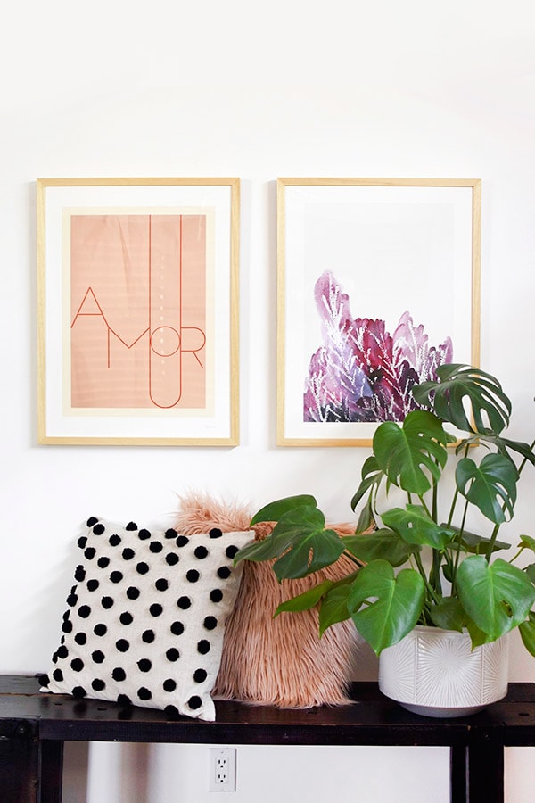 How to Mix and Match artwork in your home! Delineate Your Dwelling #hangingart