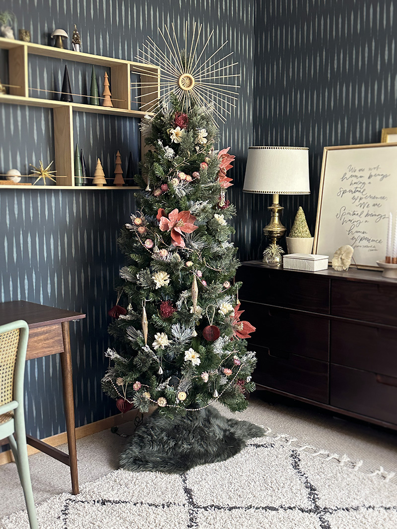 Old World Floral Christmas Tree