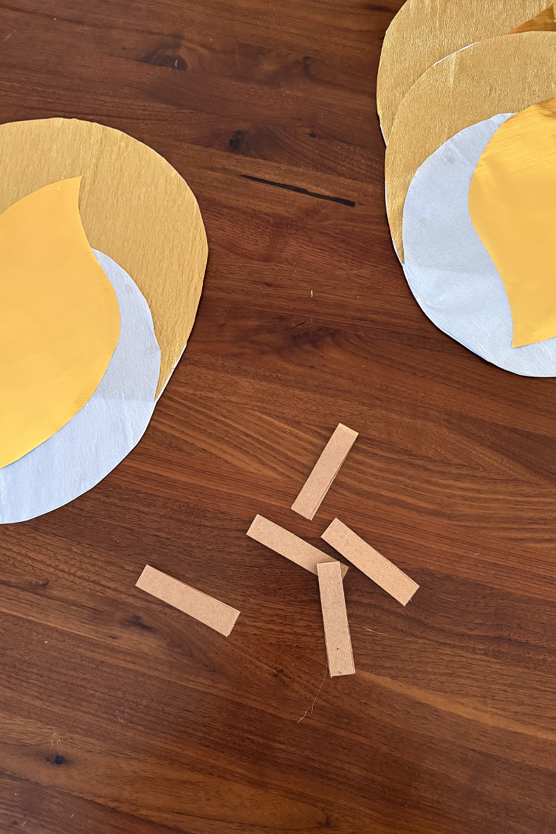 Cardboard candle wicks