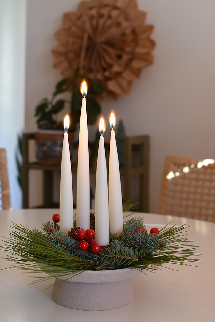 Pedestal DIY Advent Wreath