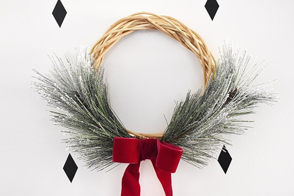 Simple Holiday Wreath