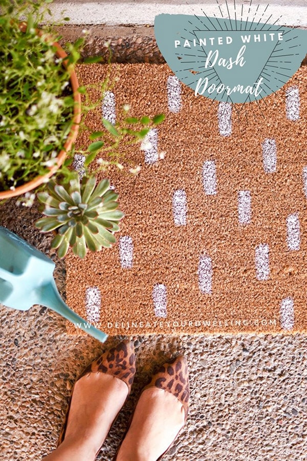 DIY White Dash Doormat