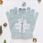 Felt Snowflake Gloves