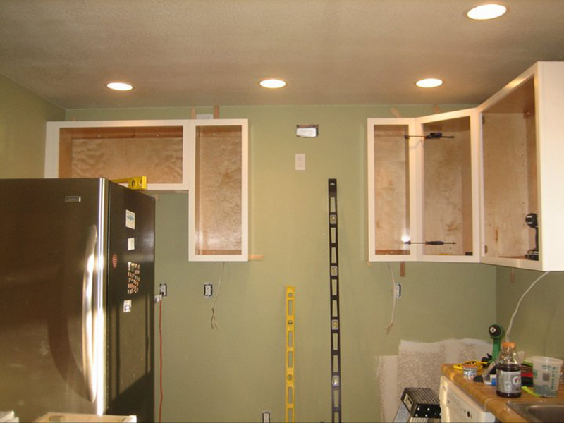 Installing Upper Kitchen Cabinets