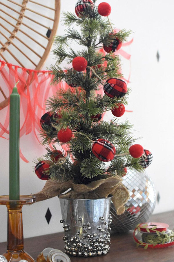 Mini Jingle Bell Christmas Tree