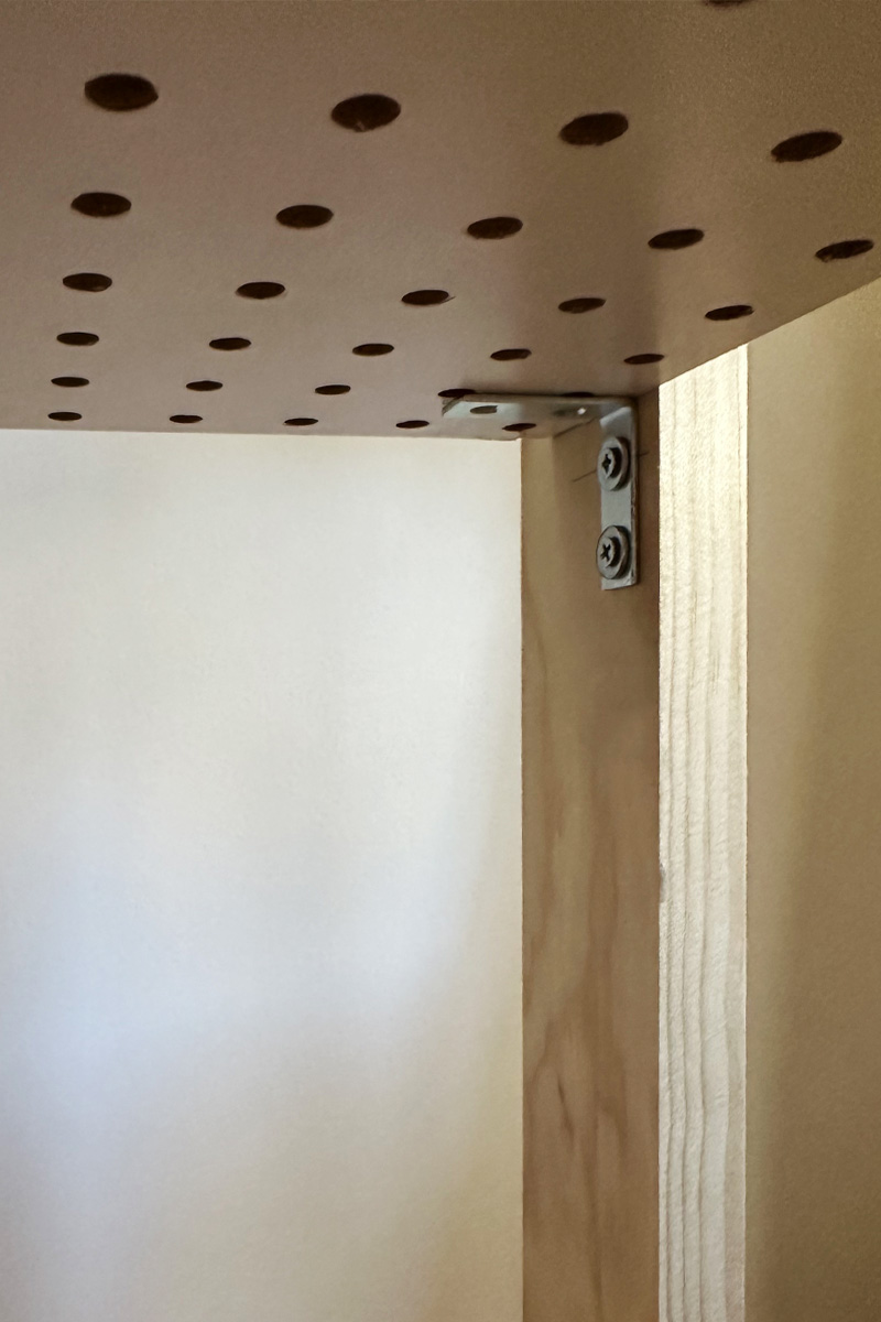 Adding L bracket for stand support