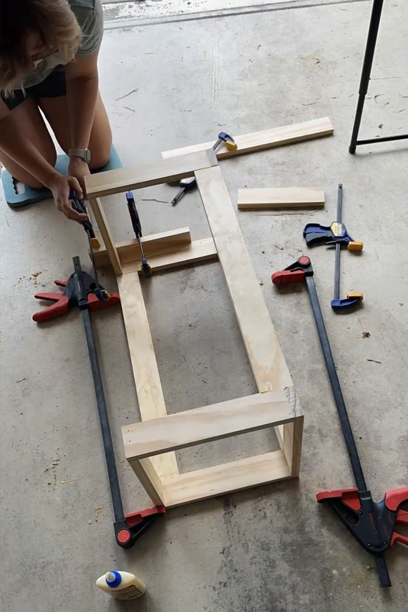 Clamp wood plant stand